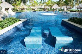 Barcelo Bavaro Palace Review What To Really Expect If You Stay Barcelo Bavaro Palace Deluxe Dream Vacations Best Honeymoon