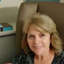 Nancy Ratzlaff's Instagram, Twitter & Facebook