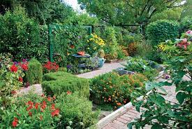 Not sure what to plant in your vegetable plot? Wise Pairings Mother Earth News