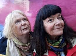 Ulla Mclean's Instagram, Twitter & Facebook