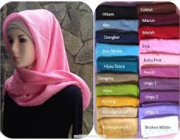 Hasil gambar untuk bahan jilbab spandek