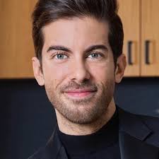 Andrew Gwilliam (@DraemRylas)