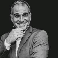 Amanda Zeran's Instagram, Twitter & Facebook