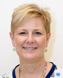 Lisa Towe's Instagram, Twitter & Facebook