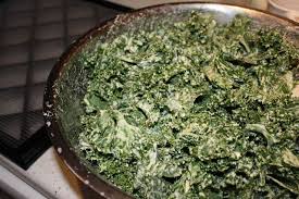 Cheezy Kale Chips 2 Kale 1 Cup Raw Cashews Or Sunflower Seeds Soaked 4 Tbsp Nutritional Yeast 2 Tbsp Lemon 2 Kale Chips Vegan Kitchen Dehydrator Recipes