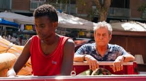 Lontano lontano lontano segna il ritorno di un grande cantautore che mancava da diverso tempo dalle scene musicali: Lontano Lontano Film 2019 Mymovies It
