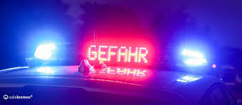 A1 bei Posthausen: Vollsperrung nach Gefahrgutunfall mit Desinfektionsgranulat