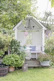 Der Geheime Garten Wie Verlangere Ich Den Sommer Pomponetti In 2020 Geheimer Garten Geheime Garten Garten