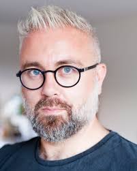 Biography — PHILLIP BREEN