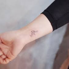 10 Tiny Discreet Tattoos For People Who Love Minimalism By Witty Button Discreet Tattoos Tattoos Simple Tattoos