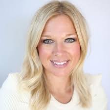 Kim Spahn's Instagram, Twitter & Facebook