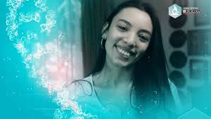 Felicitamos a nuestras estudiantes quienes se adjudicaron 3 de los 5 Fondos  Científicos otorgados por Purina🐾 En orden de aparición: 📷Imagen 1.  Valentina Schlack, estudiante de pregrado FAVET Proyecto: "Descifrando la  Epidemiología