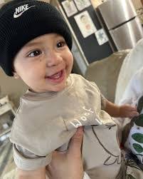 Melva Gomez's Instagram, Twitter & Facebook