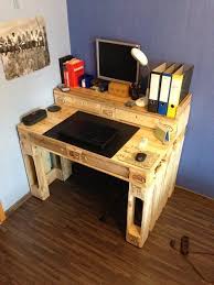 Pallet Computer Desk 99 Pallets Pallet Projects Furniture Diy Pallet Furniture Woodworking Projects Diy