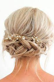 Inspirierende Einfache Frisuren Fur Hochzeiten Brautjungfer Neue Haare Modelle Frisur Hochzeit Brautjungfern Frisuren Frisuren Hochzeit