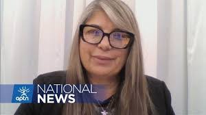 Lisa Laforge's Instagram, Twitter & Facebook