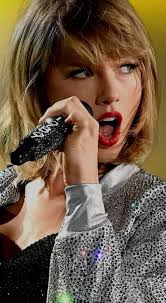 Omg. A star is born!!! (How come when I do this it's not this cute?) lol.