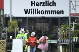 Auch der römische und der julianische kalender kennen den 19. Coronavirus In Osterreich Praktisch Alle Branchen Durfen Ab 19 Mai Offnen Politik Stuttgarter Zeitung