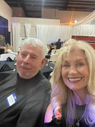 My brother is my date ……. thankfully, he didn't make me ride in his work  van. 🤪￼