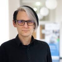 Gordon Schultz's Instagram, Twitter & Facebook