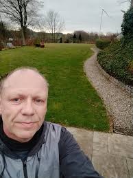 Hi there are you running this evening and Saturday I am here