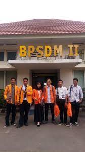 Catatan, surat menyurat, pembukuan ringan, mengetik, agenda, dan sebagainya administrasi teknis. Kementrian Yg Butuh Sarjana Adm Bisnis Bumn Surveyor Indonesia Buka Lowongan Untuk D Iii Dan S1 Berikut Perinciannya Halaman All Kompas Com Administrasi Dalam Arti Sempit Adalah Kegiatan Yang Meliputi