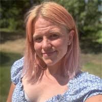 Cassie Lund's Instagram, Twitter & Facebook