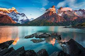 It lies in a transition area between the magellanic subpolar forests and the patagonian steppes. Traumort Des Tages Nationalpark Torres Del Paine Chile Geo