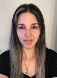 Carissa Locke's Instagram, Twitter & Facebook