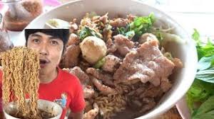 มีคนคิ้วหายไปข้างหนึ่ง😀 #มันแซ่บกว่าลาบวัวอยู่บ่ 😏 #ฝากติดตามด้วยเด้อ 😗 #หน้าคือขุนช้างแต่เอ้ดสันดานคือขุนแผน🤭😄😁😆 Vdo à¸Š à¸­à¸‡ Youtube à¸¥ à¸à¸­ à¸ªà¸²à¸™ à¹€à¸¥ à¸™à¸ à¸™à¹€à¸— à¸¢à¸§