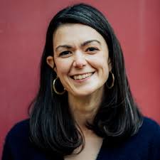 Joni Lindsay's Instagram, Twitter & Facebook