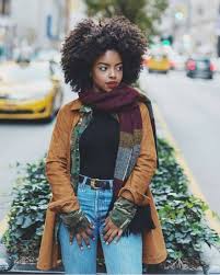 Le Beurre De Karite Et Ses 10 Bienfaits Ma Coiffeuse Afro Mode De Fille Noire Pousse Des Cheveux Types De Cheveux Naturels