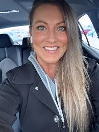 Jennifer Swain's Instagram, Twitter & Facebook