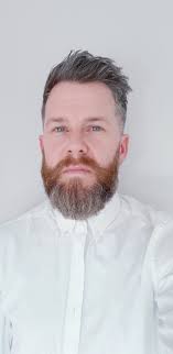 I keep seeing this advert and a girl on there has this gorgeous grey hair and every time i see it i want it! Grey Ginger Brown Beard With Grey Hair Still Undecided Weather To Wait Until Its All Grey Or Keep The Ginge Brown Beard Grey Hair Beard Hairstyle