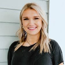 Carey Acord's Instagram, Twitter & Facebook