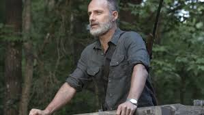 Schon im januar kündigte der sender amc an, dass es definitiv eine neunte staffel der erfolgreichen wer jetzt glaubt über die sommermonate völlig ohne seine nötige dosis the walking dead auskommen zu müssen, sei getröstet: The Walking Dead Letzte Season Konnte Rick Zuruckbringen