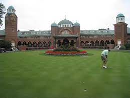'the enlightened city', hejazi pronunciation: Medinah Country Club Wikipedia
