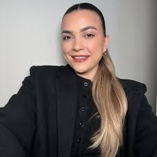 Emma Violet Cooke (@emmavioletbeauty) • Instagram photos and videos