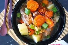 Resep Sop Iga Sapi Ala Restoran Kuah Bening Segar Sop iga sapi kuah bening presto empuk banget. resep sop iga sapi ala restoran kuah
