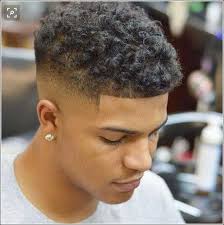 Frisuren Manner Locken Kurz Frisurentrends Undercut Hairstyles Curly Hair Styles Fade Haircut