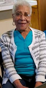 Nellie Cummings's Instagram, Twitter & Facebook