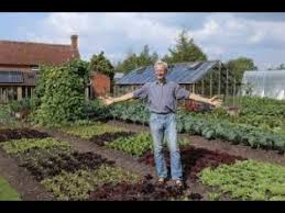 The dig is a 2021 british drama film directed by simon stone, based on the 2007 novel of the same name by john preston, which reimagines the events of the 1939 excavation of sutton hoo. Green Books Feb 2021 Charles Dowding On No Dig Gardening Youtube