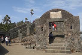 These forgotten forts in Mumbai are ...