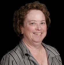 Sarah Ungar's Instagram, Twitter & Facebook