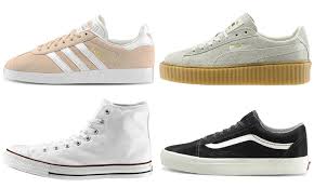 Scarpe da donna top class / le ultime tendenze di scarpe da sposa 2018: Ecco I 10 Modelli Di Scarpe Che Tutte Le Donne Dovrebbe Avere
