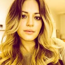 Christina Fawcett's Instagram, Twitter & Facebook