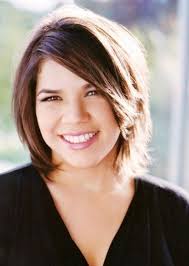 This is one of the hairstyles for plus size women that can be worn with casual clothes or dressed up for an event. 70 Of The Sassy Hairstyles For Plus Size Women