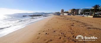 Wie weit ist fréjus entfernt und in welchem land liegt es? Strand De Frejus Frejus Var Frankreich Beachrex Com