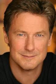 Kim Gillingham's Instagram, Twitter & Facebook