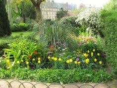 Pin Ot Polzovatelya Gartenliteratur Maria Mail Brandt Na Doske Paris Meine Lieblingsstadt Parks Und Garten Pinterest